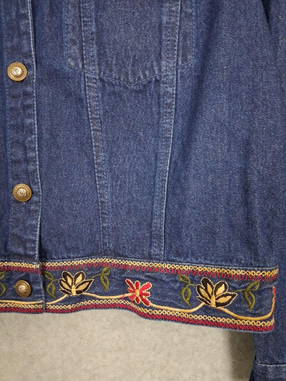 Rebecca Malone | Dark Wash Short Denim Jacket with Red Floral Embroidery | Sz L - Picture 3 of 8